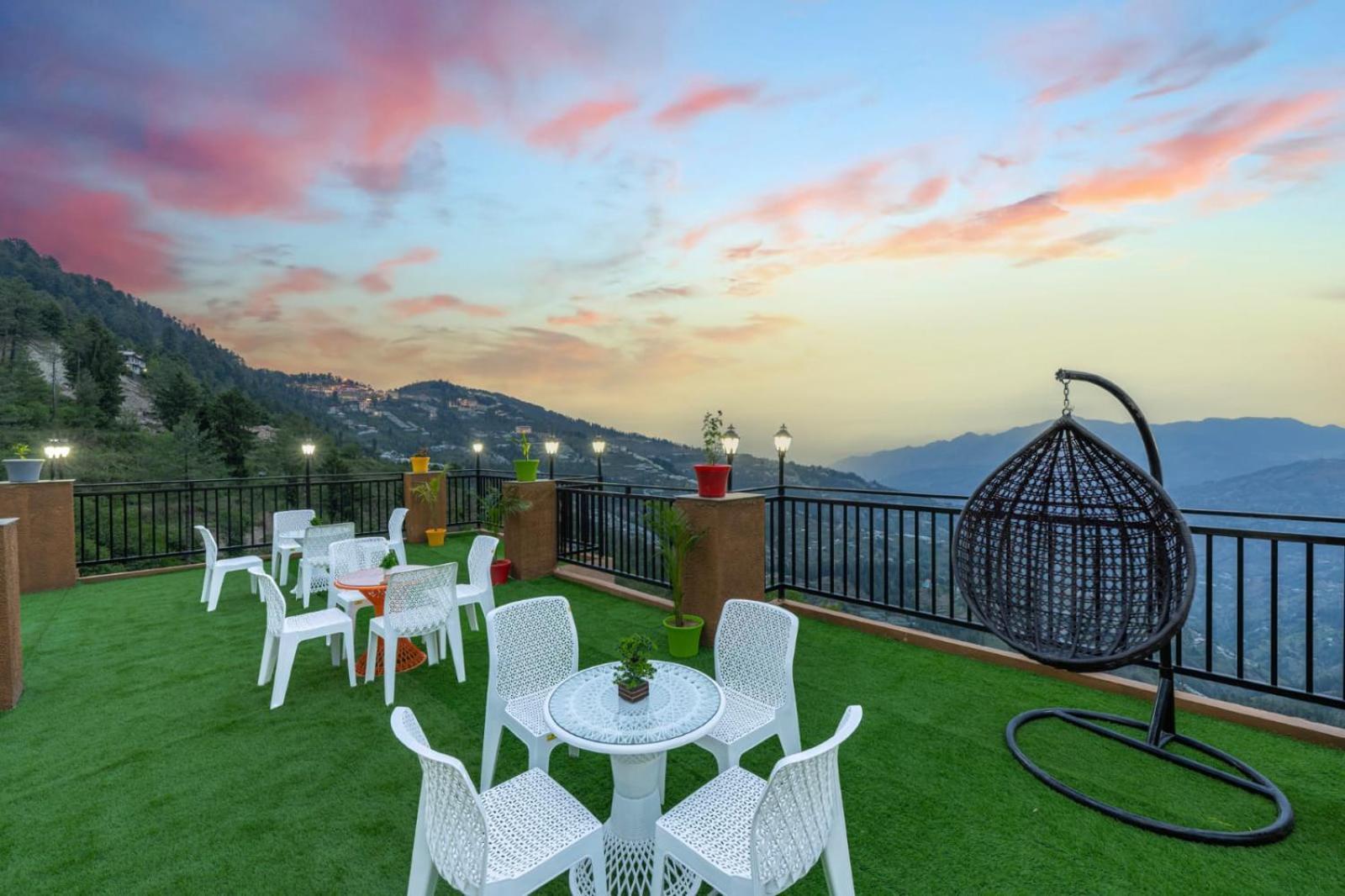 The Nature Dreams I Vacations I Conference I Mice I Family Events I Open Air Terrace I Sky Bonfire I Kufri By Exotic Stays Shimla Exterior photo