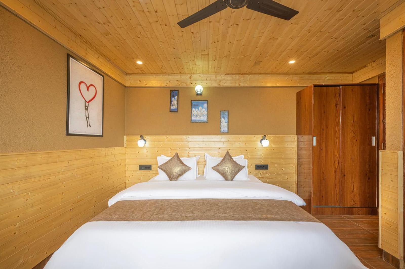 The Nature Dreams I Vacations I Conference I Mice I Family Events I Open Air Terrace I Sky Bonfire I Kufri By Exotic Stays Shimla Exterior photo