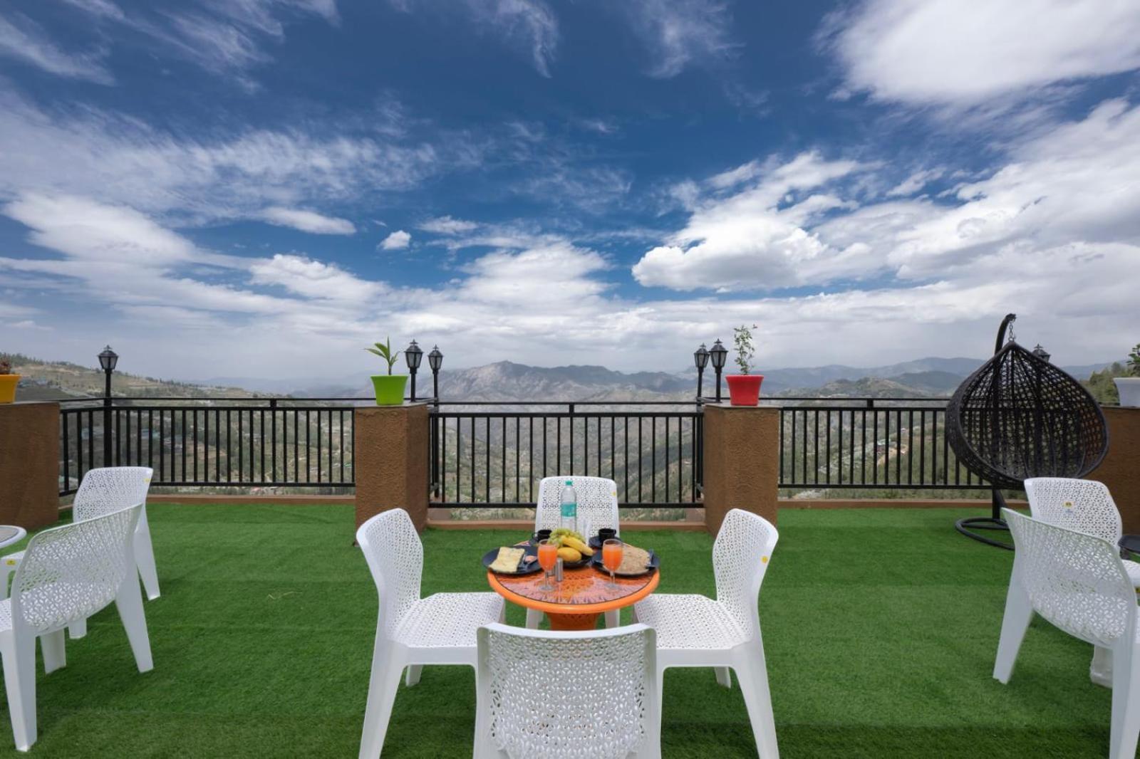 The Nature Dreams I Vacations I Conference I Mice I Family Events I Open Air Terrace I Sky Bonfire I Kufri By Exotic Stays Shimla Exterior photo