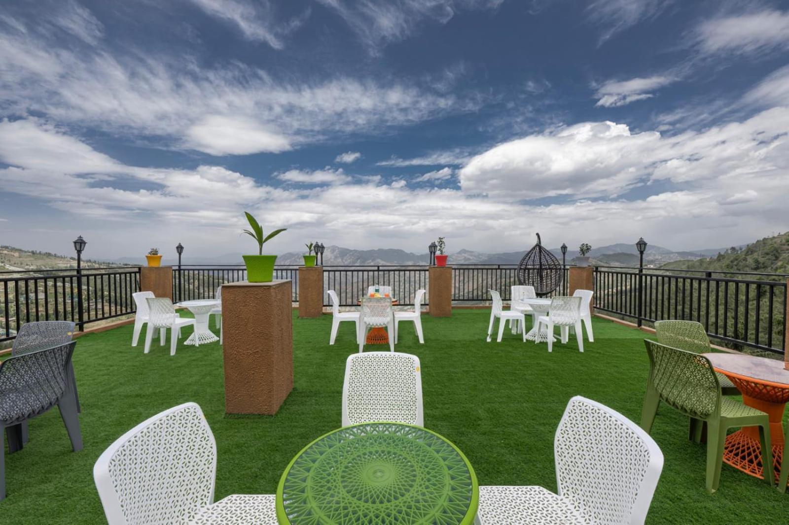 The Nature Dreams I Vacations I Conference I Mice I Family Events I Open Air Terrace I Sky Bonfire I Kufri By Exotic Stays Shimla Exterior photo