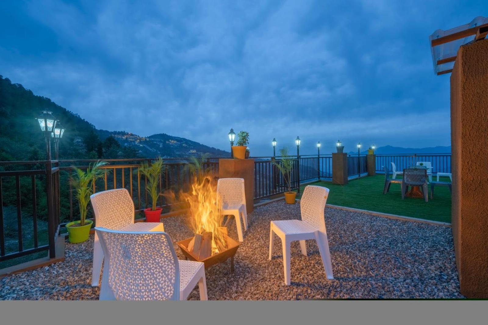 The Nature Dreams I Vacations I Conference I Mice I Family Events I Open Air Terrace I Sky Bonfire I Kufri By Exotic Stays Shimla Exterior photo